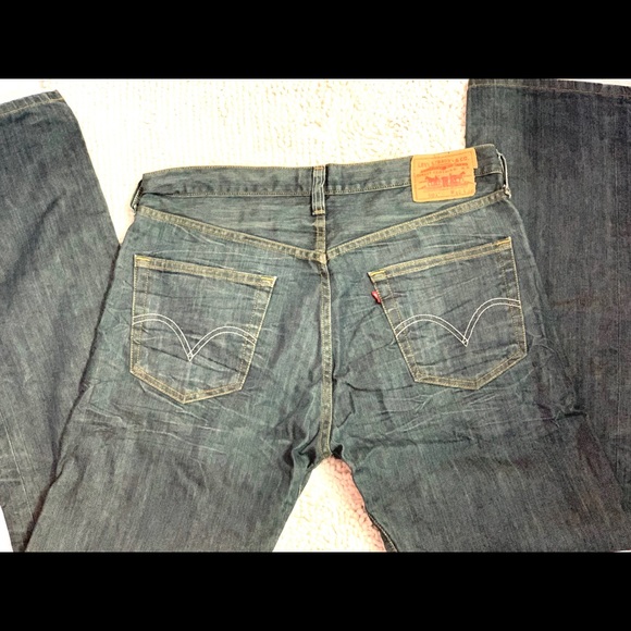 Levi’s 501 Jeans - Picture 3 of 3